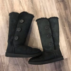 Women’s UGG Black Bailey Button Boots size 10